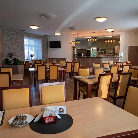 Senimo Hotel 3*