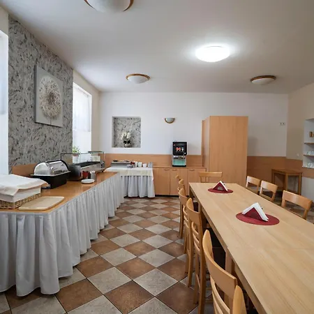 Hotel Senimo 3*