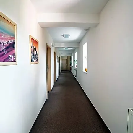 Senimo Hotel