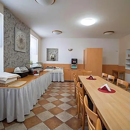 Hotel Senimo 3*