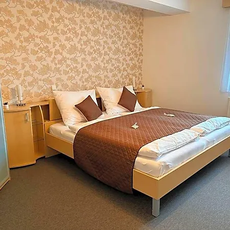 Hotel Senimo 3*