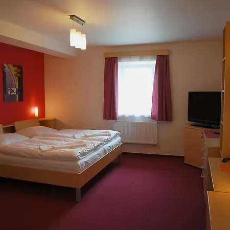 Senimo Hotel