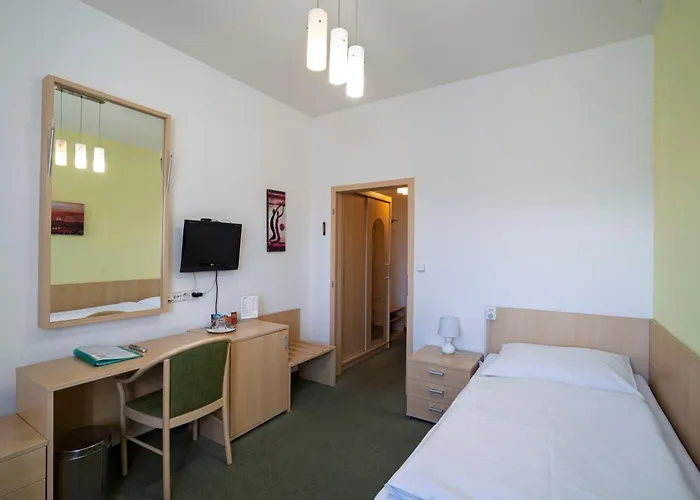 Hotel Senimo 3*